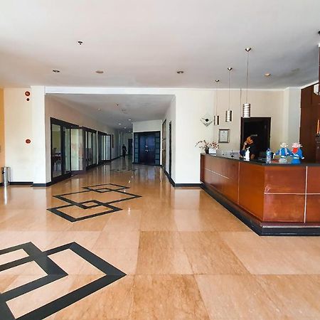 N1 Hotel Tanah Abang Джакарта Екстер'єр фото