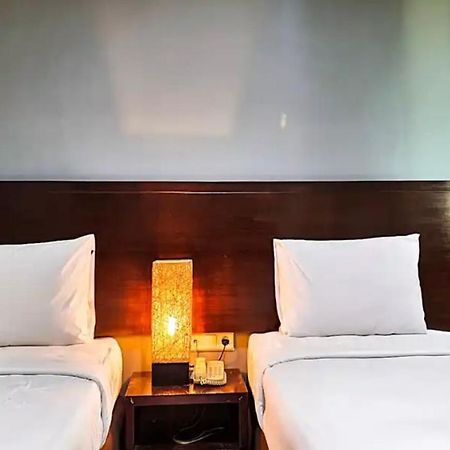 N1 Hotel Tanah Abang Джакарта Екстер'єр фото